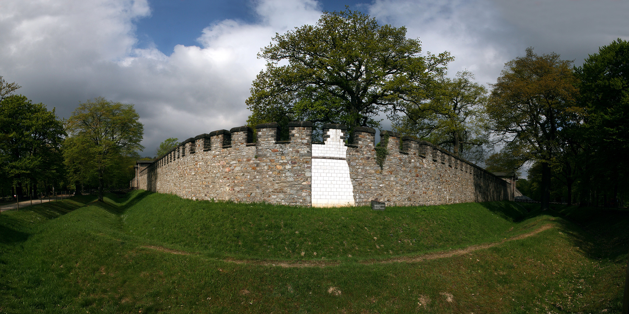 Upper GermanicRhaetian Limes Fred.\ Holidays